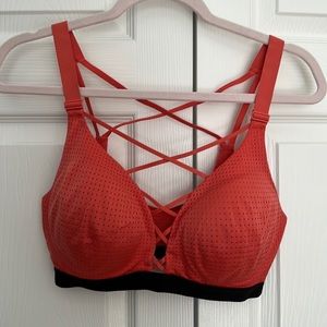 Victoria’s Secret sports bra Victoria sport